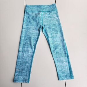 Under Armour Heat Gear Aqua Blue Patterned Compression Capris Size XS